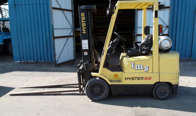 6,000# Hyster Lift