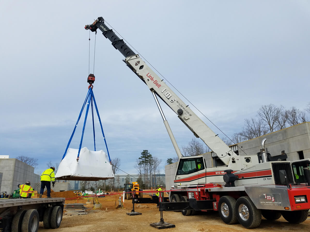70-ton-Crane.jpg