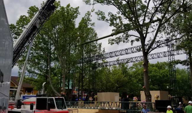 Crane Services at King's Dominion, Richmond, VA